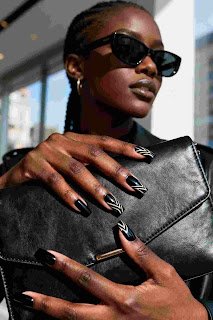 Matte Black with Glossy Tribal Patterns Matte Black with Glossy Tribal Patterns